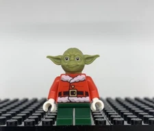 LEGO MASTER YODA Minifigure figure Star Wars Christmas Santa 4002019 NEW