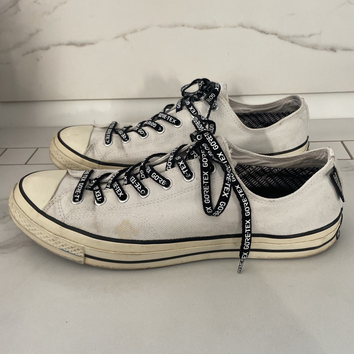 Converse Chuck 70 Gore-Tex Sneakers Mens 13 White Black Converse Chuck 70 Gore-Tex Sneakers Mens 13 White Black