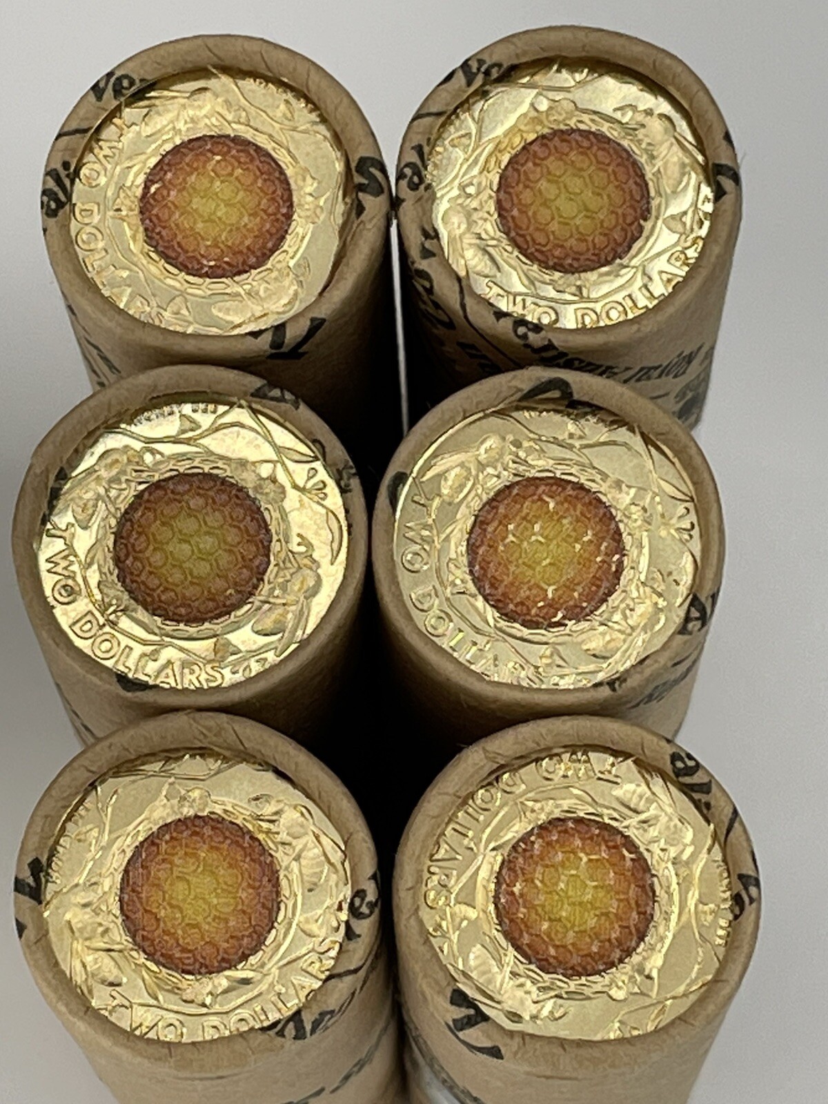 2022-australian-2-coin-honey-bee-coloured-unc-ex-mint-roll-1-coin