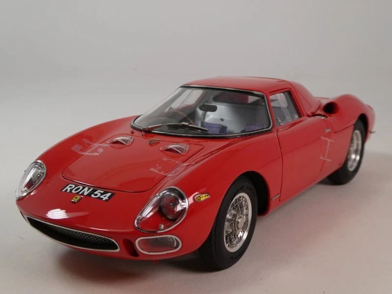 Cmc Ferrari 250 LM Rojo 1964 1/18 M-266 - Imagen 2 de 4