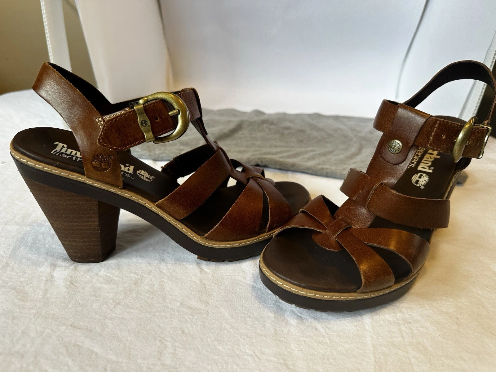 Timberland sandali da donna in pelle con cinturino a T Earthkeepers taglia 8 M usati in ottime condizioni