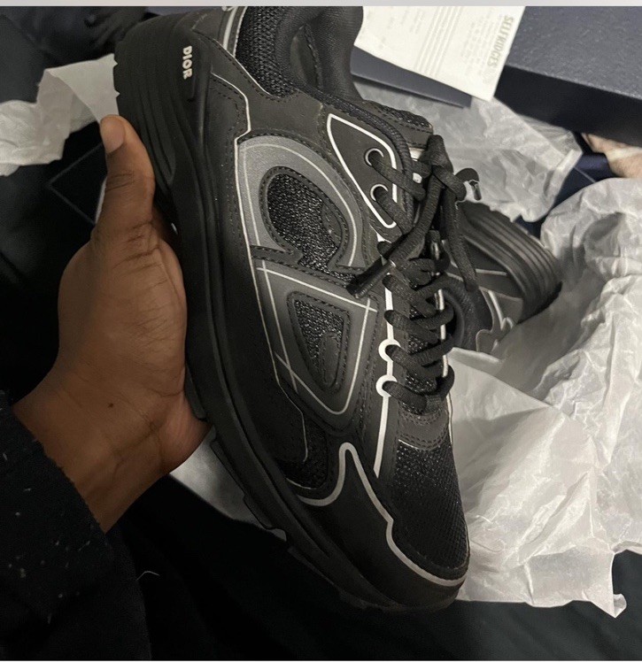 Dior b30 trainers, in brand new condition, with box receipt and