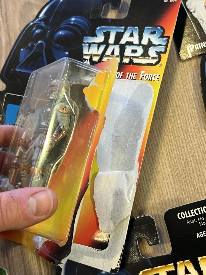 Lot Of 19 VTG 90's Star Wars The Power Of The Force Action Figures Mixed LOT - Image 4 of 4