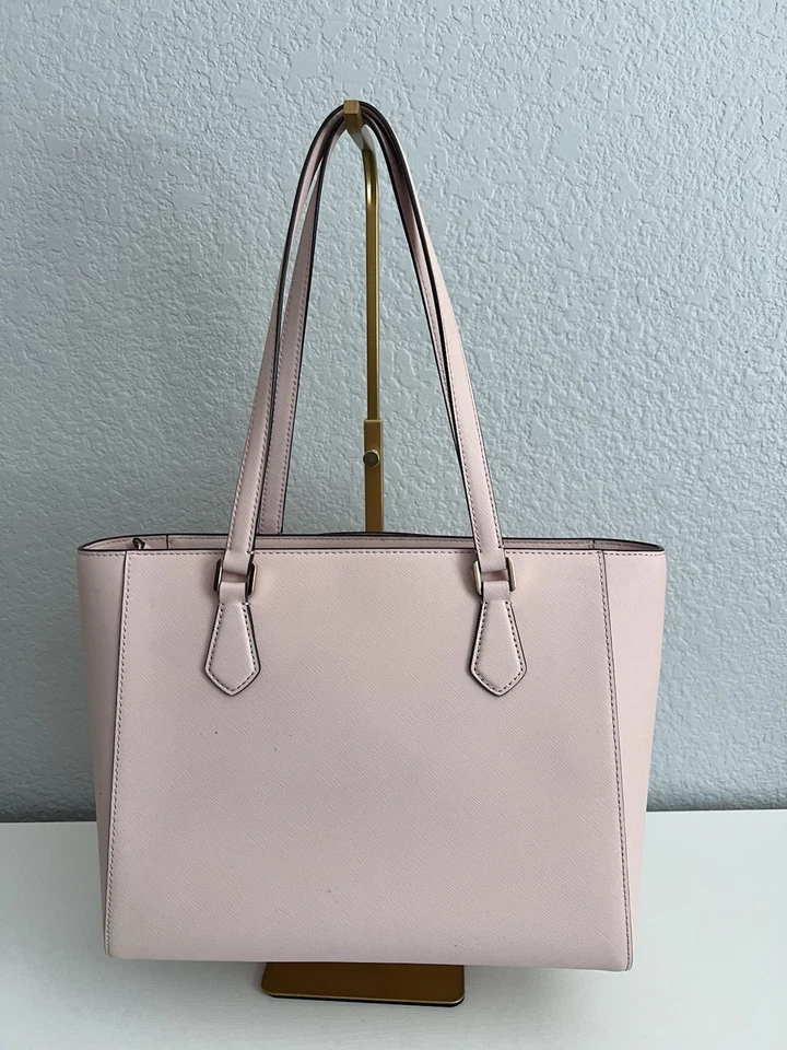 Bolso de hombro Tory Burch Robinson mediano de cuero rosa Foto 2 de 4