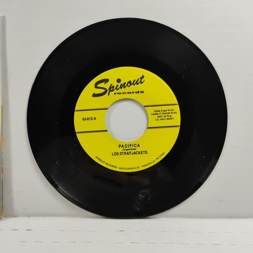 Los Straitjackets – Pacifica / Kawanga!: NM 7" 45RPM 754 - Picture 2 of 2