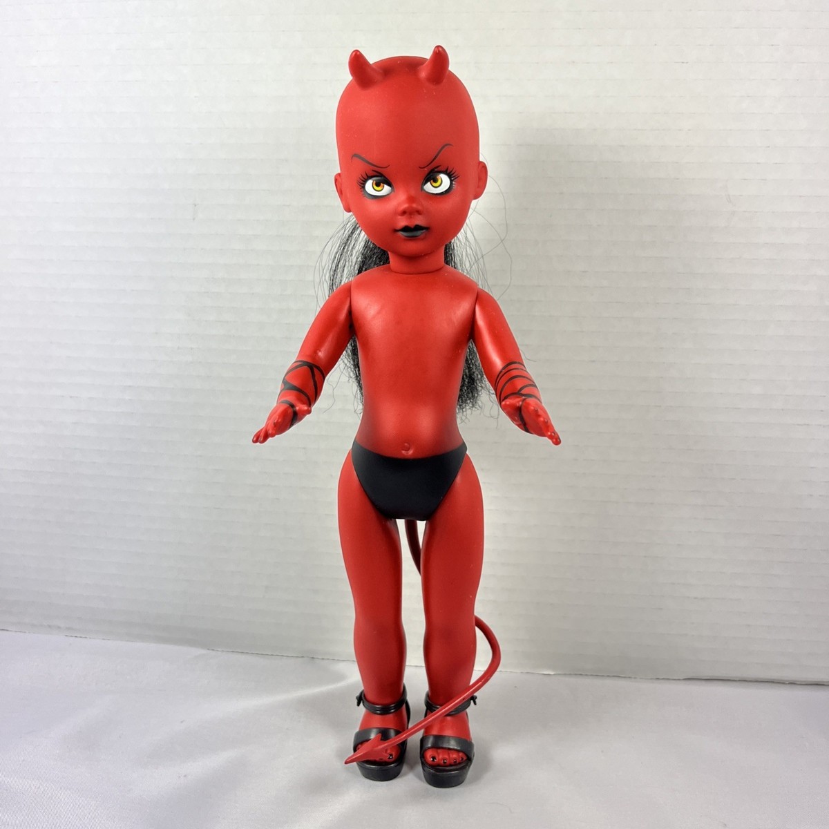 Living Dead Dolls Series 7 