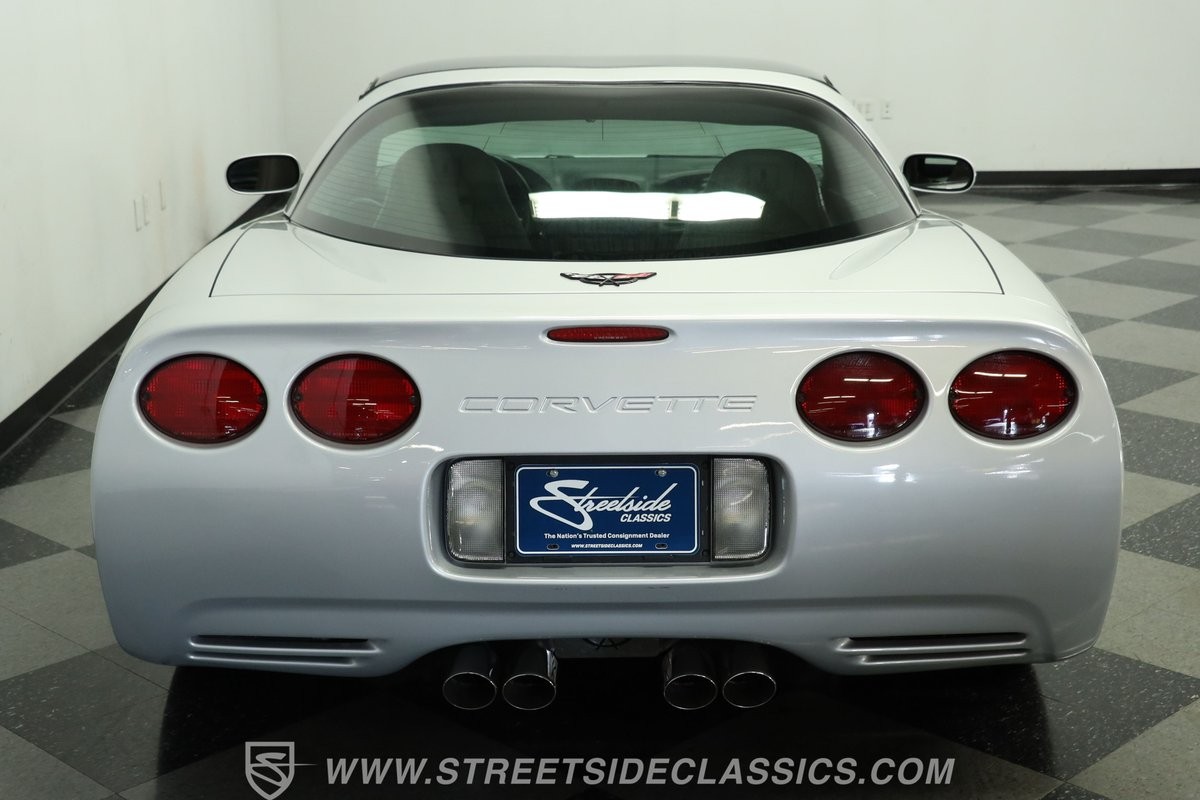 1998 Sebring Silver Metallic Chevrolet Corvette   | C5 Corvette Photo 9