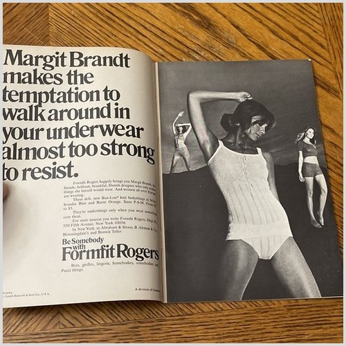 Playbill Butterflies Are Free Gloria Swanson Booth Theatre 1972 - Imagen 3 de 10