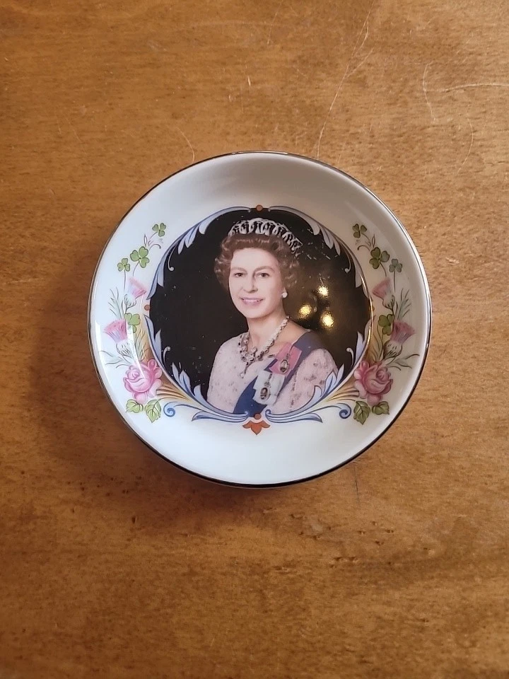 Silver Jubilee Plate Historical Royalty Collectibles for sale | eBay