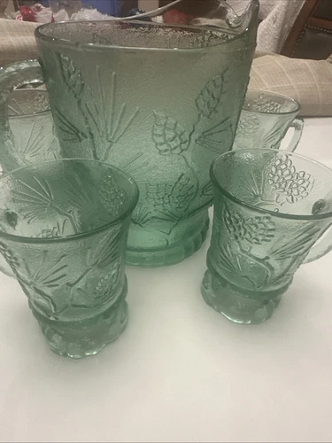 Vtg. Tiara Indiana Glass Spearmint Green Ponderosa Pine 68 oz. Pitcher/4mugs Set