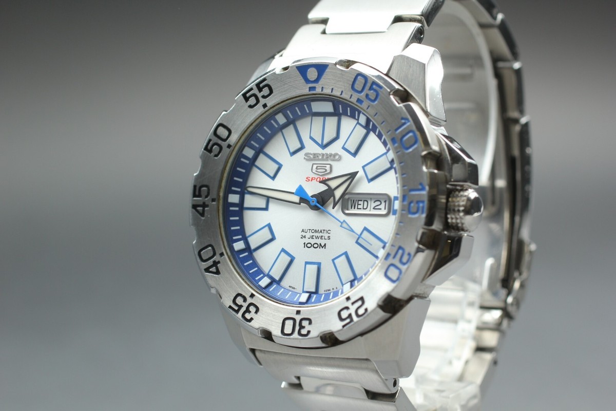 MINT Seiko Sports 4R36-02T0 SRP481K1 Baby Monster Automatic