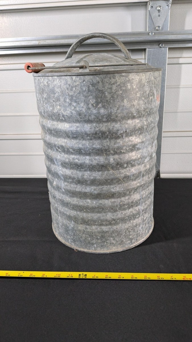 Vintage Water Cooler Jug Igloo industrial Galvanized Metal Vintage Water Cooler Jug Igloo industrial Galvanized Metal