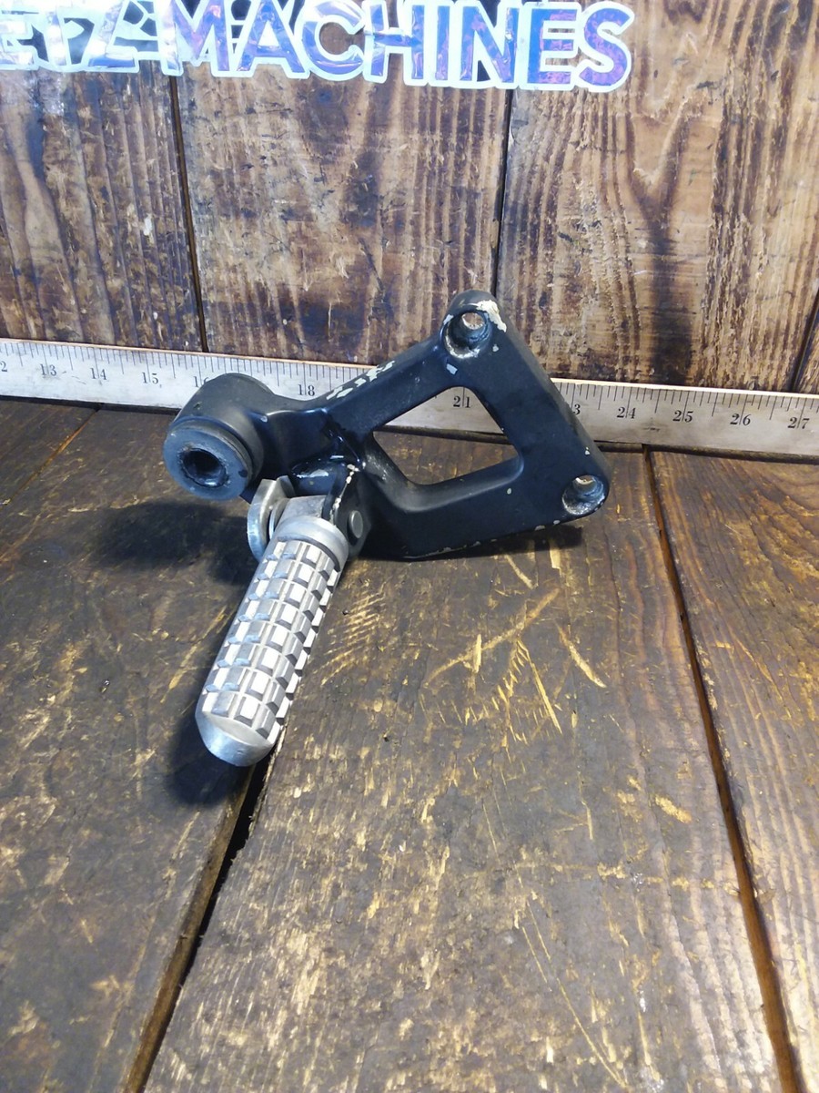 93-94 1993 Kawasaki ZX6R OEM passenger left foot peg | eBay