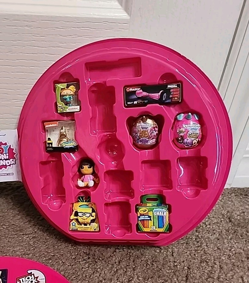 Zuru Toy Mini Brands Series 2 Collectors Case Gold Patrick SpongeBob