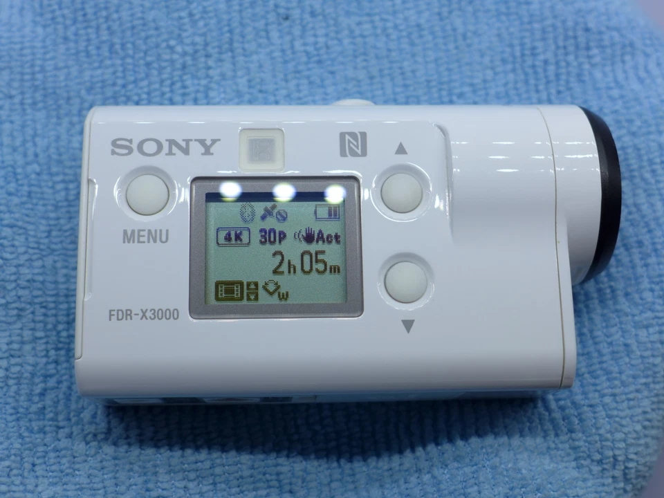Sony FDR X3000 / Remote Control / Action Camera - Image 3 of 4