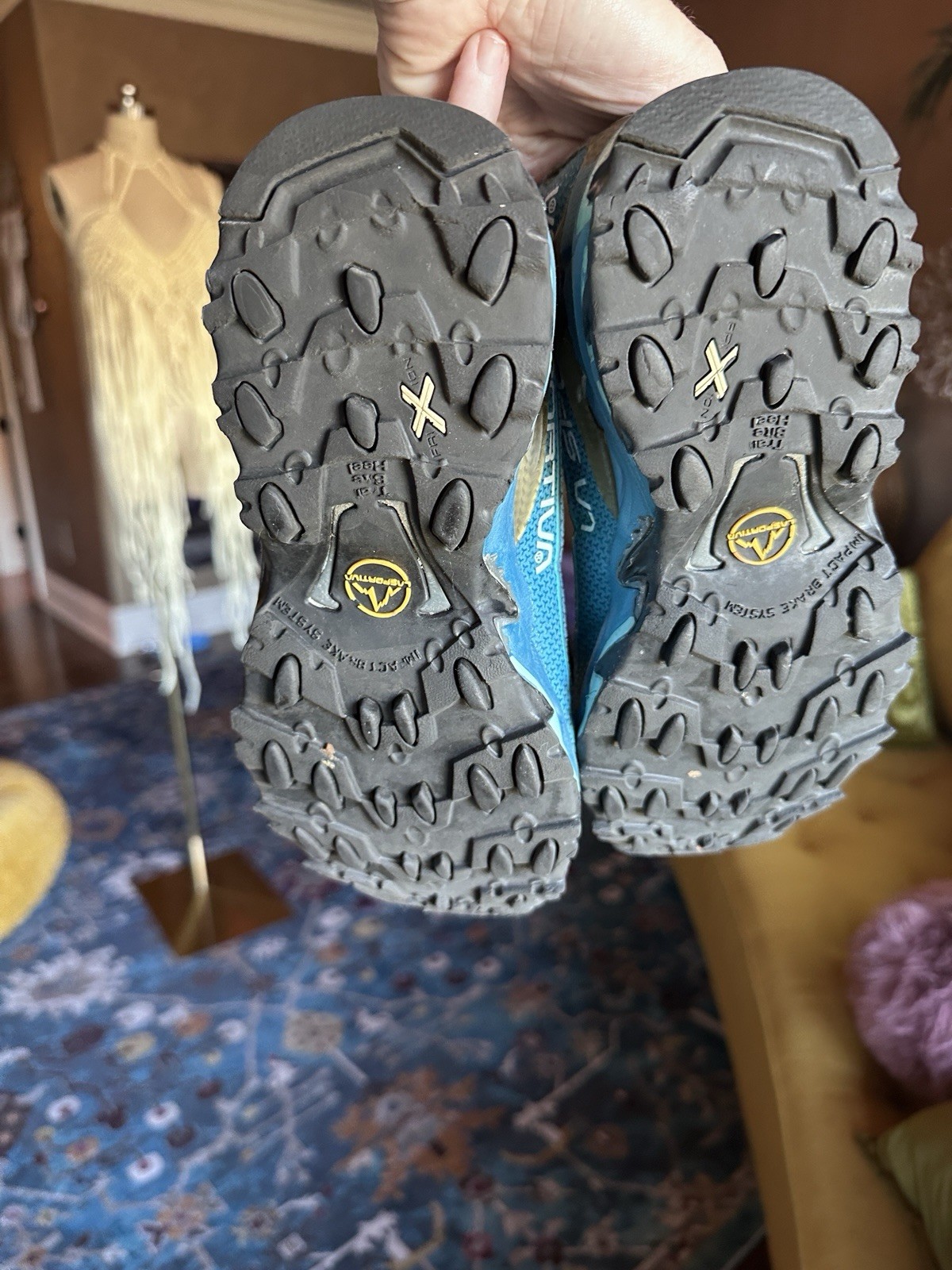 La Sportiva Trail Runners Women 9.5 - image 2