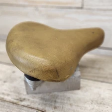 1970s TAN Mesinger Wide Cruiser Saddle Seat Chrome Beehive Springs Beach Cruiser