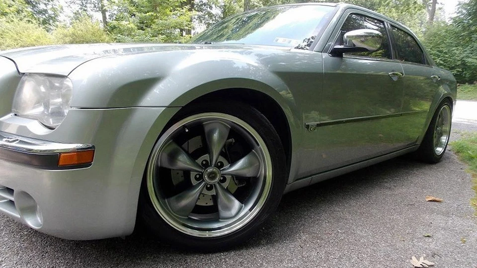 16x7" American Racing Wheels Modern AR105 Torq Thrust M Anthracite/Machined(A01) Foto 2 de 4