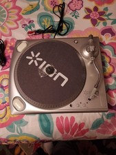 ION Audio iTTUSB USB Turntable - Gray  Tested And Plays Perfectly Good 100 
