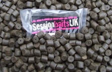 SPICY SAUSAGE PRE-DRILLED HALIBUT PELLETS HIGHLY FLAVOURED 14MM BLACK 80G 34.88 per kilo