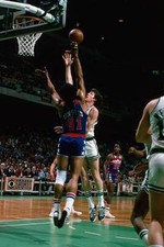 Wes Unseld Of The Washington Bullets Blocks A Shot 1975 OLD PHOTO