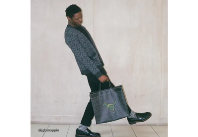 Creek×This is a(n) Base Field Tote XL Coach Field Tote 40 In Signature Canvas With Rexy for sale