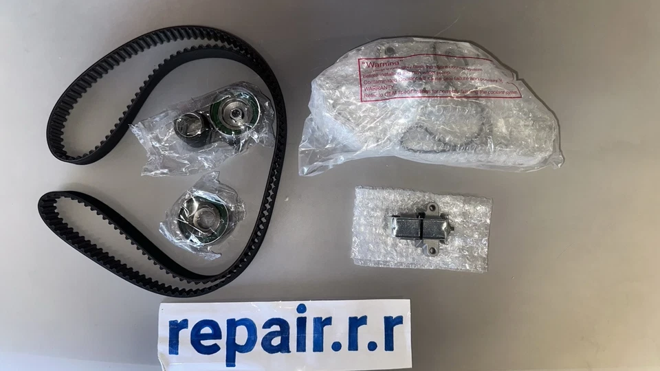 Kit de correa de distribución del motor con bomba de agua, tensor Dayco WP286K1B (Acura Honda) NUEVO Foto 2 de 4