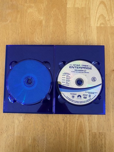 Star Trek Enterprise Season 1 Complete 7 Disk DVD Set - Picture 9 of 11