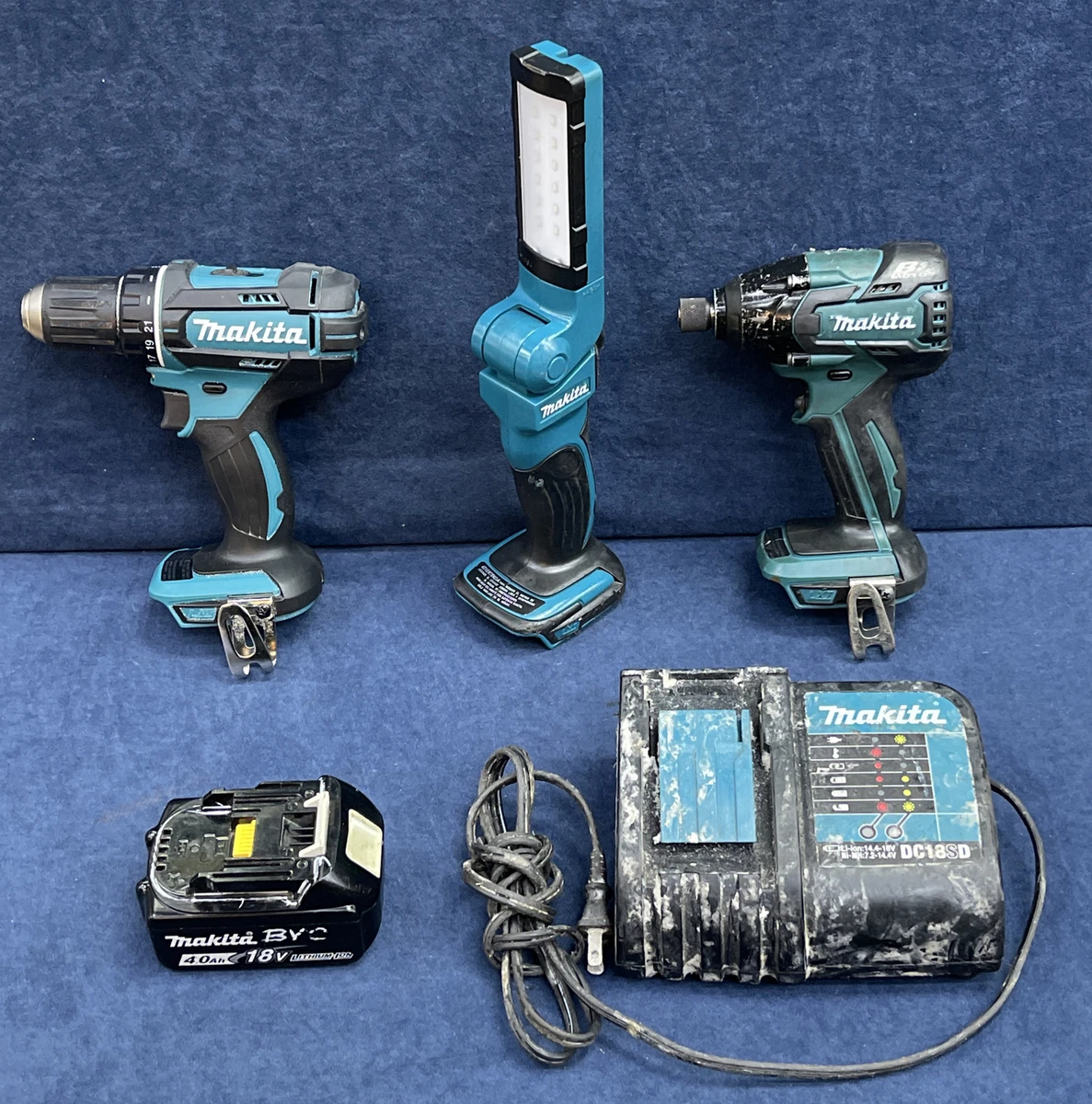USED MAKITA XFD10 Drill XDT08 Drill Flashlight DML801 W