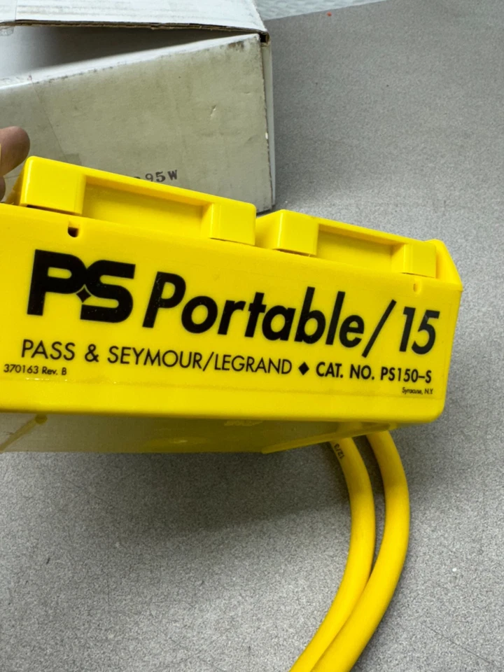 NUEVO EN CAJA PASS & SEYMOUR PORTÁTIL GFCI 15AMP 125V. OUTLET PS150-S Foto 4 de 4