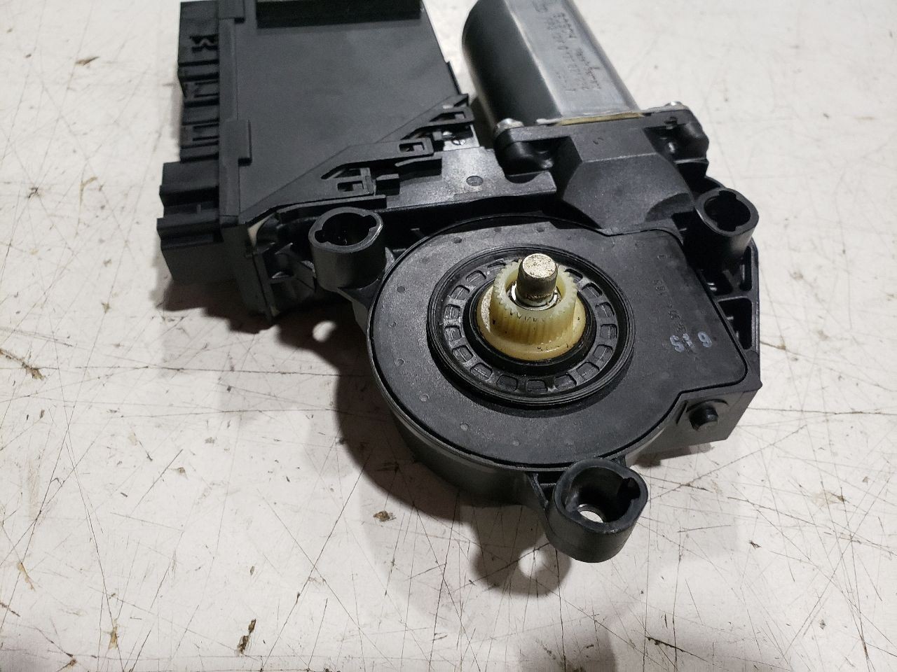 Bentley Flying Spur 2006 Front Left Window regulator P/N 3W5959701B