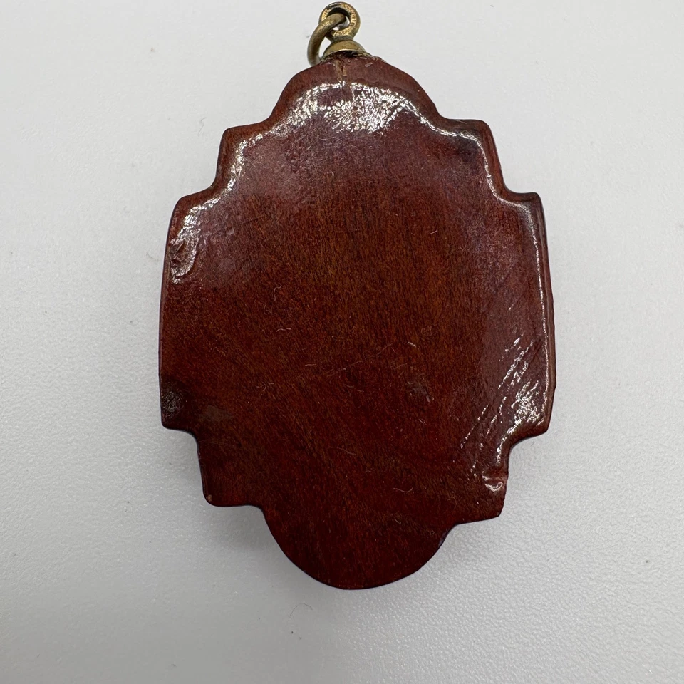 Colgante camafeo tallado resina sobre madera estilo victoriano mujer perfil colgante 1,47 pulgadas Foto 2 de 4