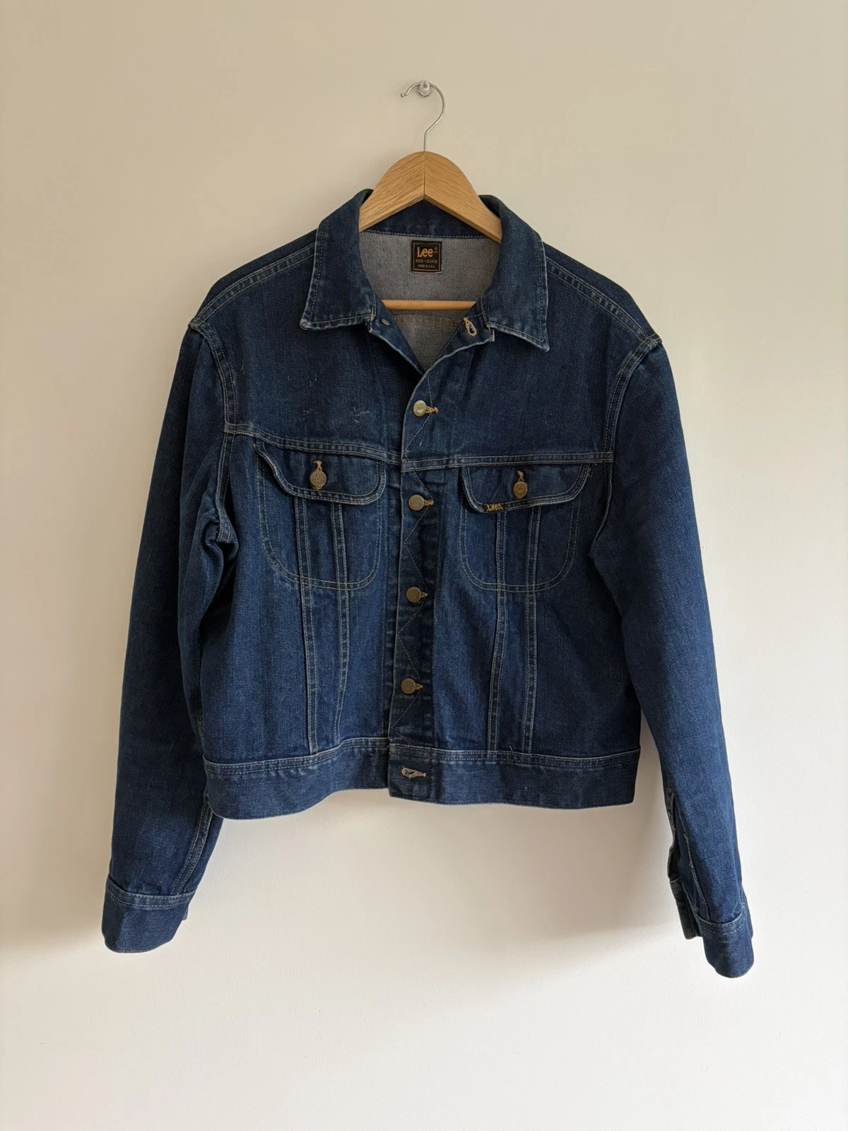 VTG Lee Jacket Mens 44 Storm Rider Denim L
Opens in a new window or tab