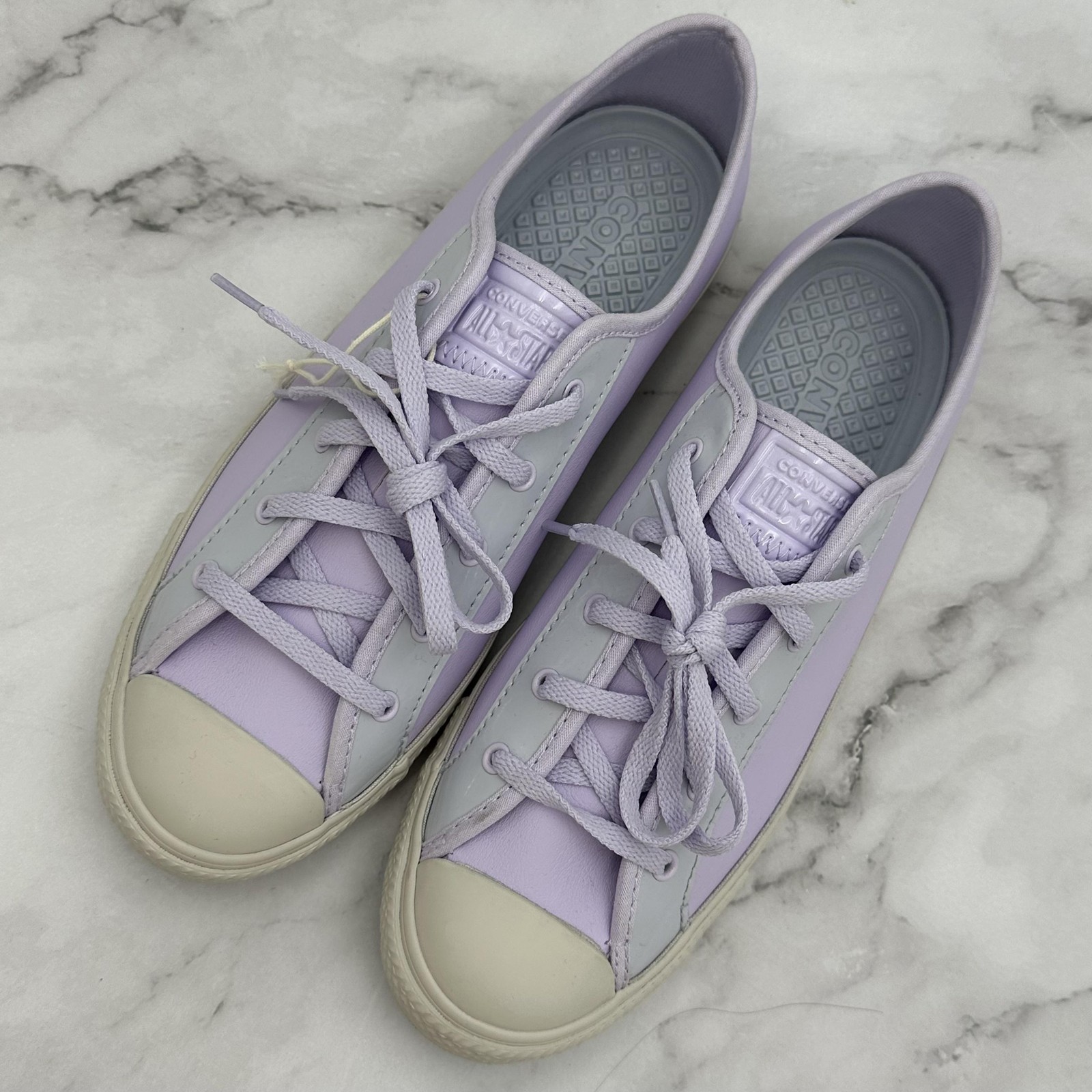 Converse All Star Shoes Womens Size 7.5 Purple Low Top Synthetic A03066C thumbnail 2