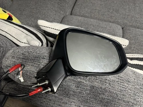 24’ RAV4 Prime XSE PP Right Side Mirror OEM 87940-42L11 360 Camera Signal Heated