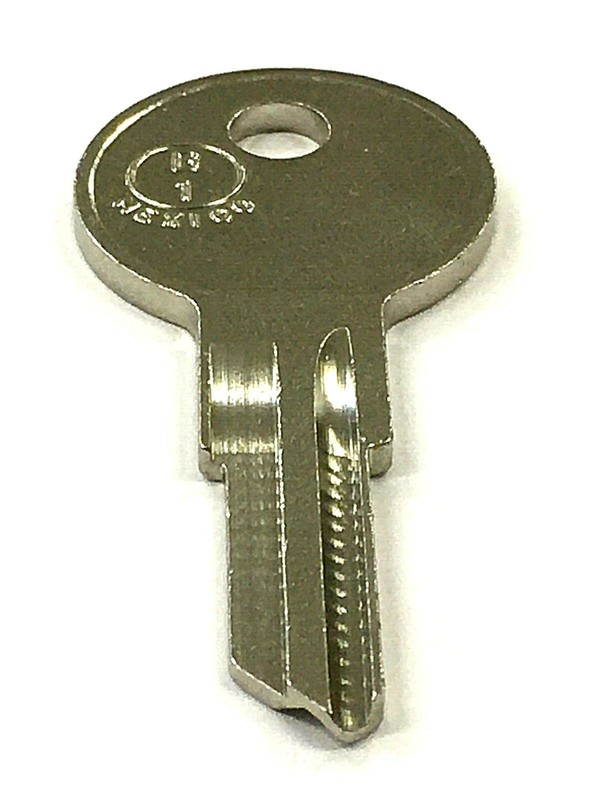 1 Freightliner 18 Wheeler Key Blank B1 1098M Keys Blanks