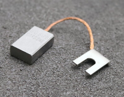 CARBONE Block-Kohlebürste eine Litze BG530 8x16x25mm (t x a x r) mit Kabelschuh