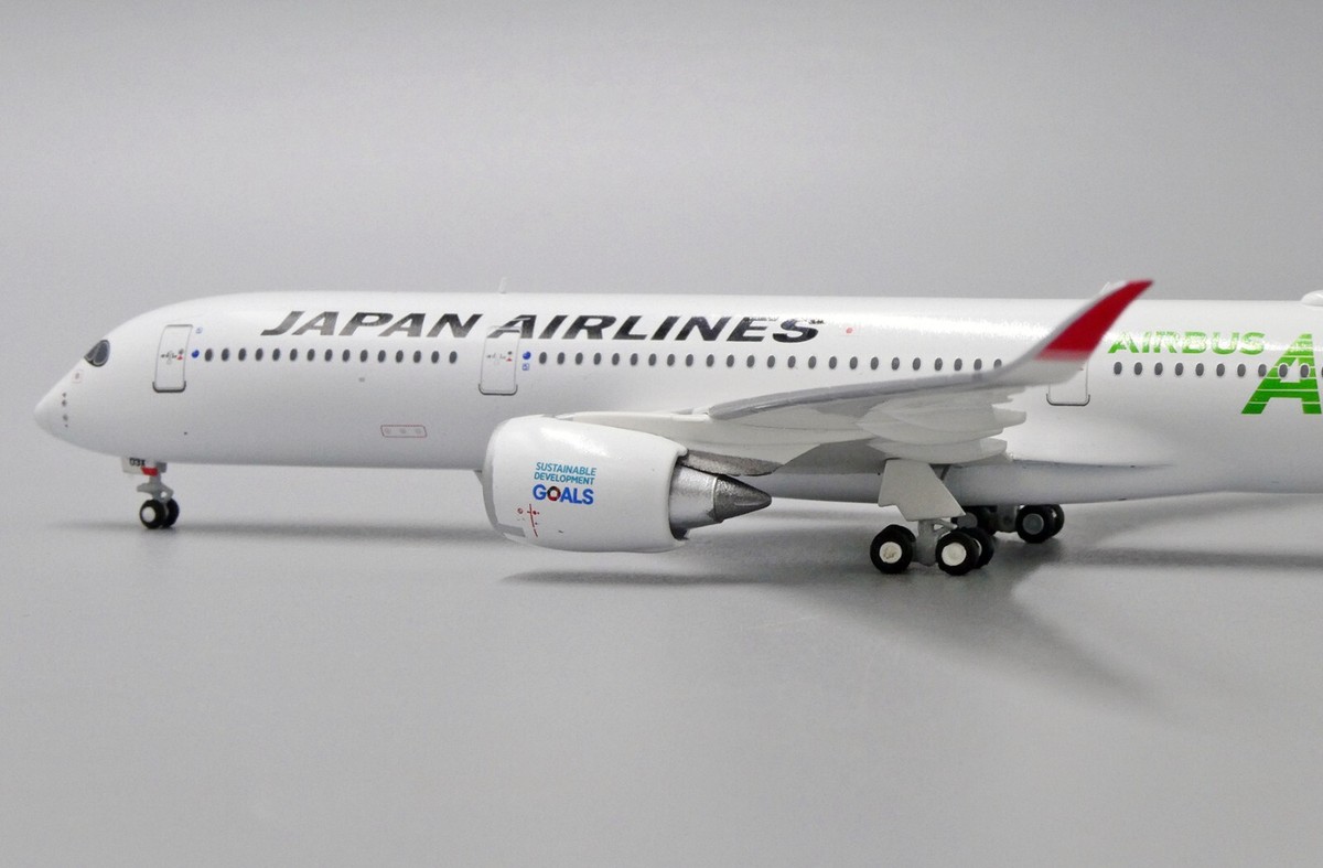 Japan Airlines A350-900 