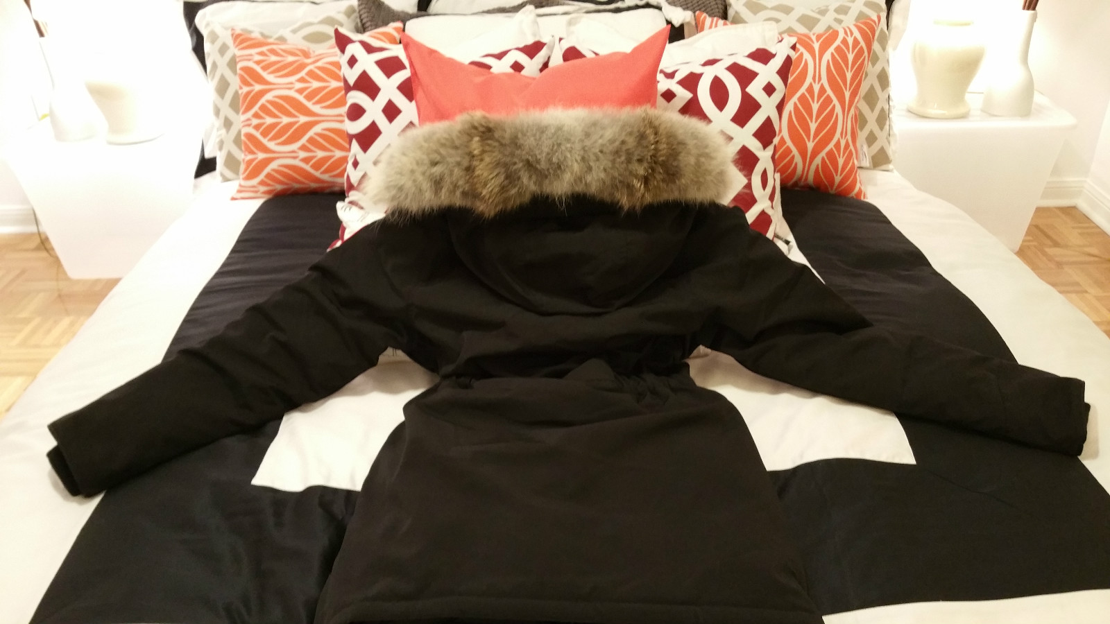 BRAND NEW RED LABEL EDITION BLACK CANADA GOOSE TRILLIUM SMALL PARKA JACKET image 6