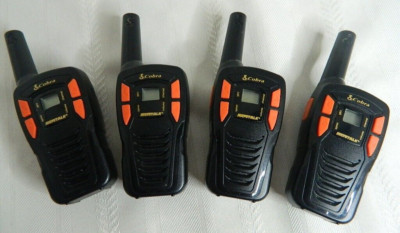 Cobra Microtalk Compact 2 Way Radio CXT195 Lot of 4 Black/Orange Tested/Works