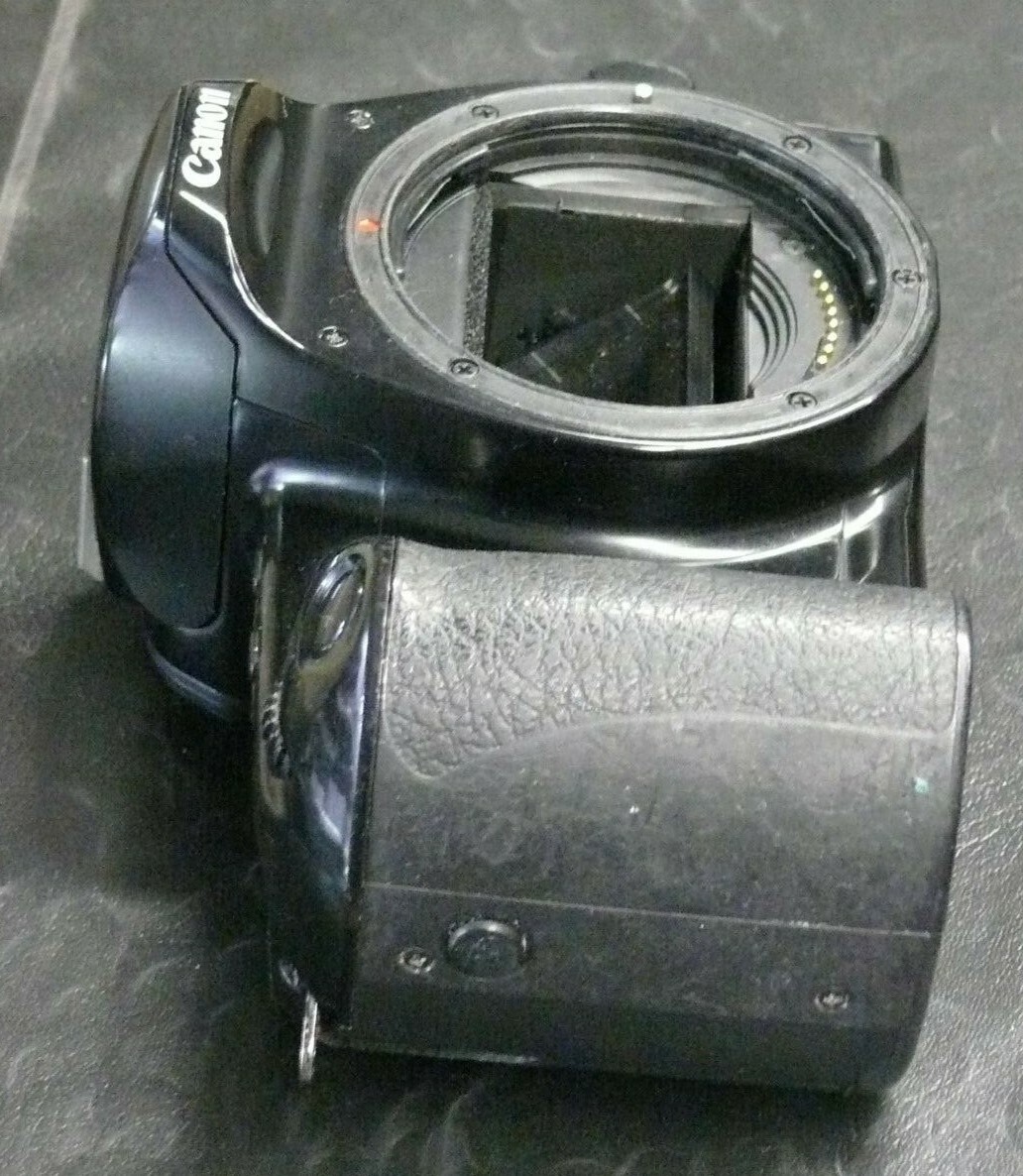 Appareil Photo CANON EOS 500 Noir - Défectueux, Vendu Pour Pièces Détachées Ou Collection