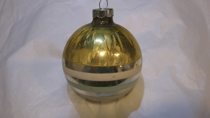 Vintage Christmas Shiny Brite Gold Top Stripe Glass Ornament