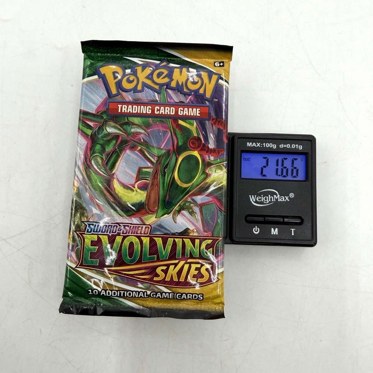21.66G! Pokemon TCG Sword & Shield Evolving Skies Booster Pack