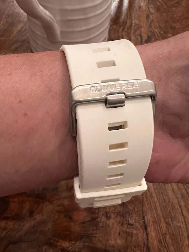 Converse VR014-R11 High Score Black Digital Dial White Silicone Strap Watch - Image 4 of 4