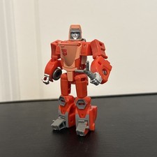 Transformers Studio Series 86 Core Class Autobot Wheelie Complete