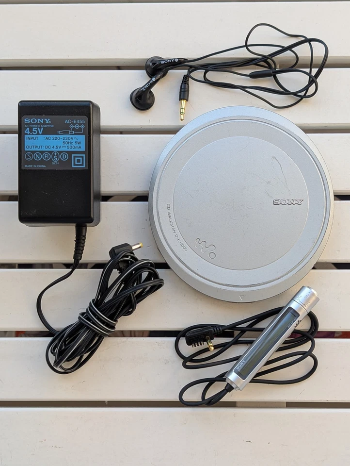 SONY D-EJ1000 CD Walkman Portable Player Silber 