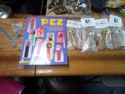 Pez-A-Mania Collection Gold Pez Peter Clown Gold Aliens New Sealed