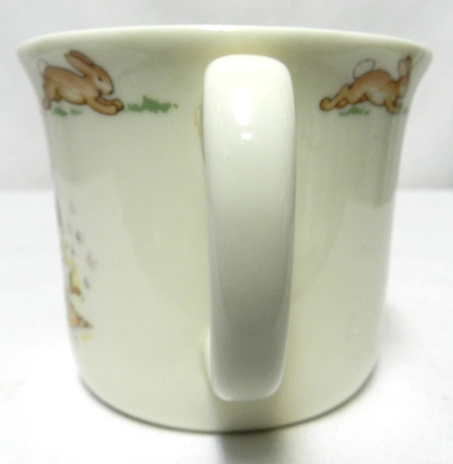 Taza de porcelana de hueso fino vintage Royal Doulton 1936 Bunnykins soplando burbujas Foto 4 de 4
