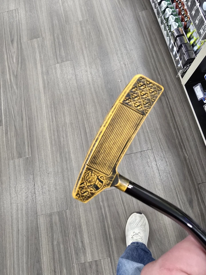 Bettinardi $500 Limit4d MONOPOLY PUTTER ligeramente usado Foto 4 de 4