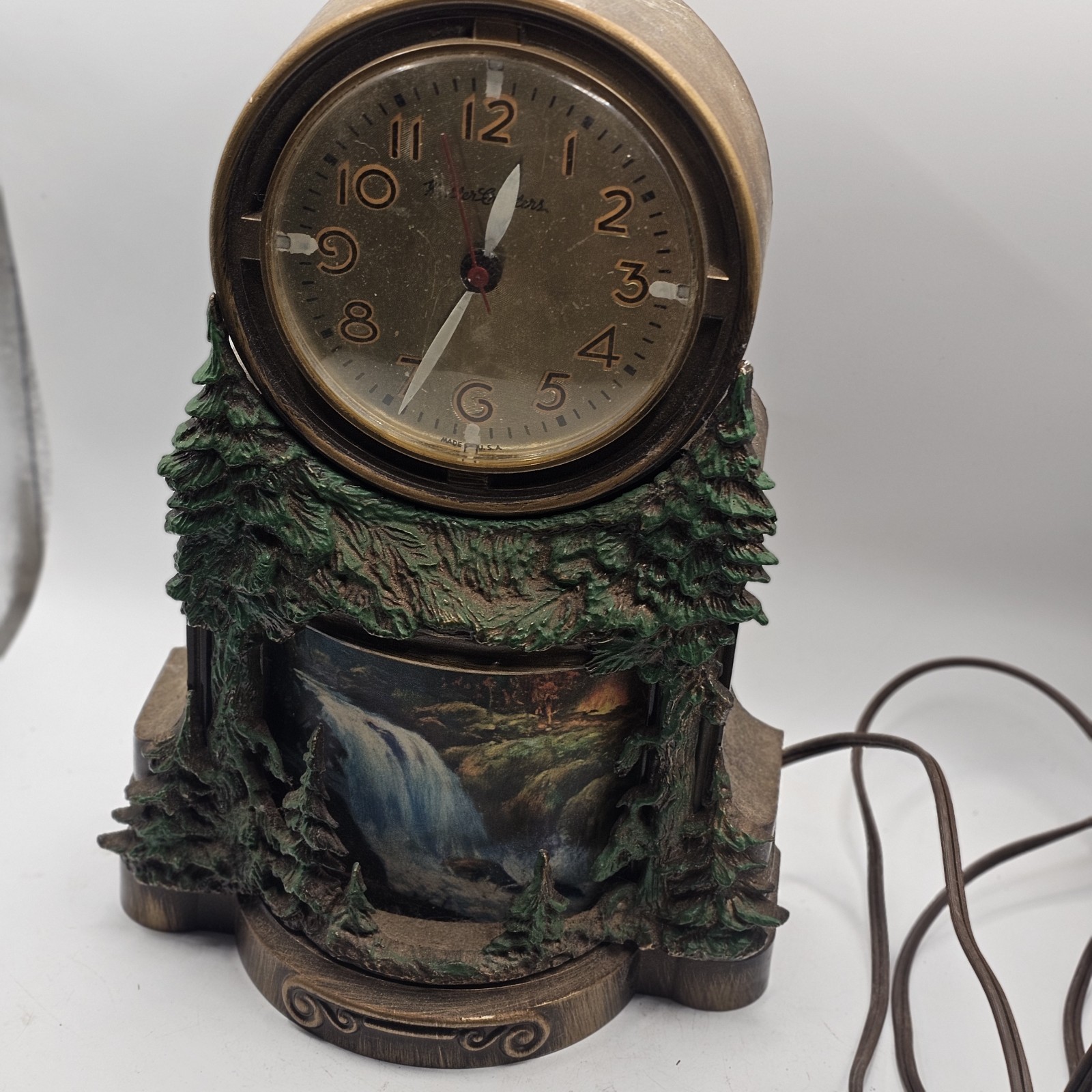 Vintage Master Crafters Waterfall Clock Model 344  Light Turns On Animated Parts